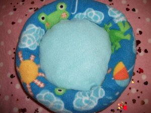 Frog Print Donut Bed